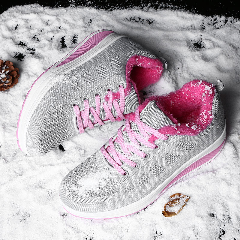 Damen nan gefütterter Strick-Schnürwalkingschuh mit kuscheligem Teddyfutter und ergonomischer Keilsohle EB