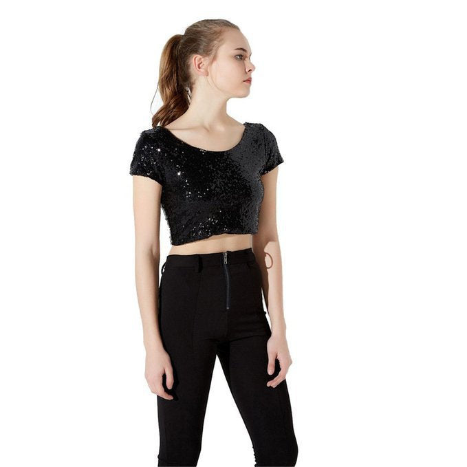 Damen Crop Top mit glamourösem Paillettenbesatz und skaterförmigem Rock EB