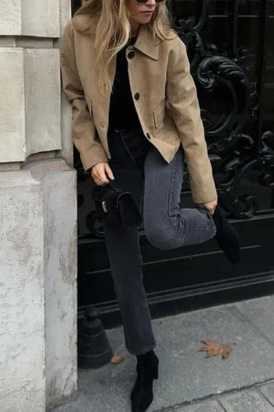 EB | Knopfverschluss Pocket Faux Suede Crop Jacke