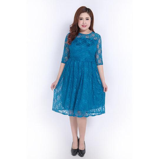 Damen Spitzenkleid mit elegantem Rundhalsausschnitt und schwingendem Rock EB