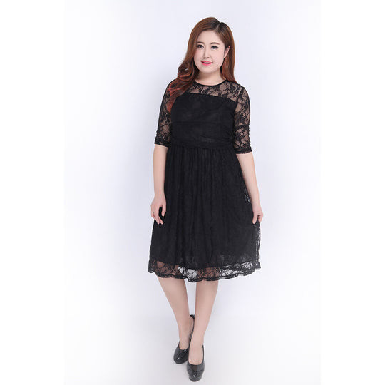 Damen Spitzenkleid mit elegantem Rundhalsausschnitt und schwingendem Rock EB