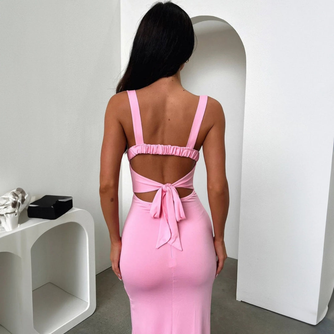 EB | Kleid mit geteilten Neckholder-Hosenträgern