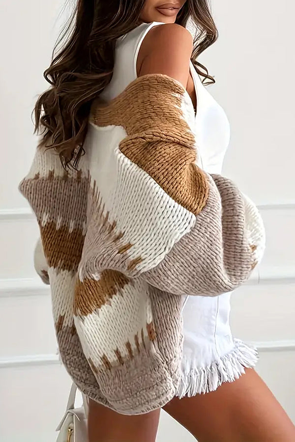 EB | lässige Strickjacke mit Kontrastnaht-Detail