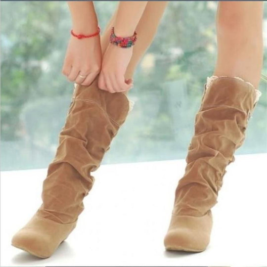 Damen Wedge-Stiefel mit modischer Rüschenstruktur und bequemem Innenfutter EB