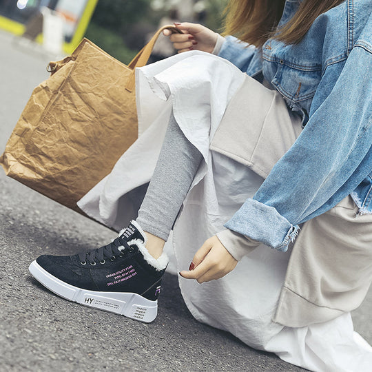 Damen Winterliche High-Top Sneaker mit kuscheligem Innenfutter und rutschfester Sohle EB