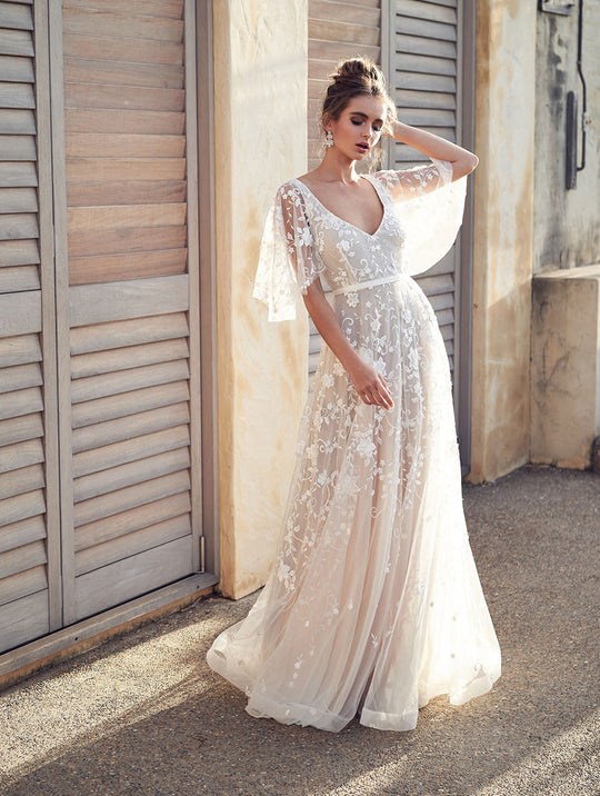 Damen Elegantes Maxikleid mit floralem Spitzenmuster und sanften Ärmeln EB