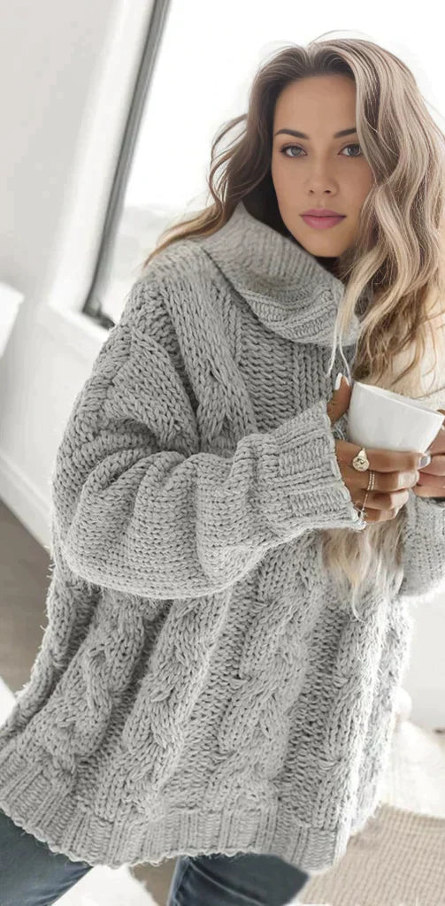 EB | Oversized Pullover mit Hohem Kragen