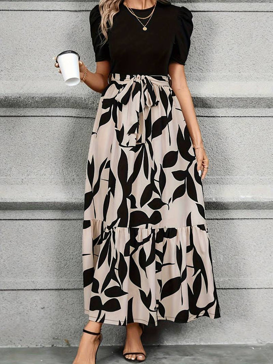 EB | Kleid mit Floralem Druck und Rundhalsausschnitt