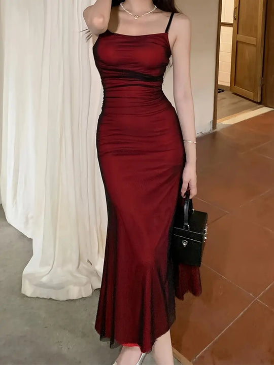 EB | Midi Kleid Glamour Stil Ohne Ärmel