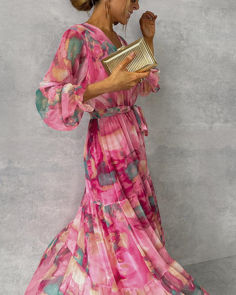 EB | Elegantes Kleid mit Print und Plissiertem Rock