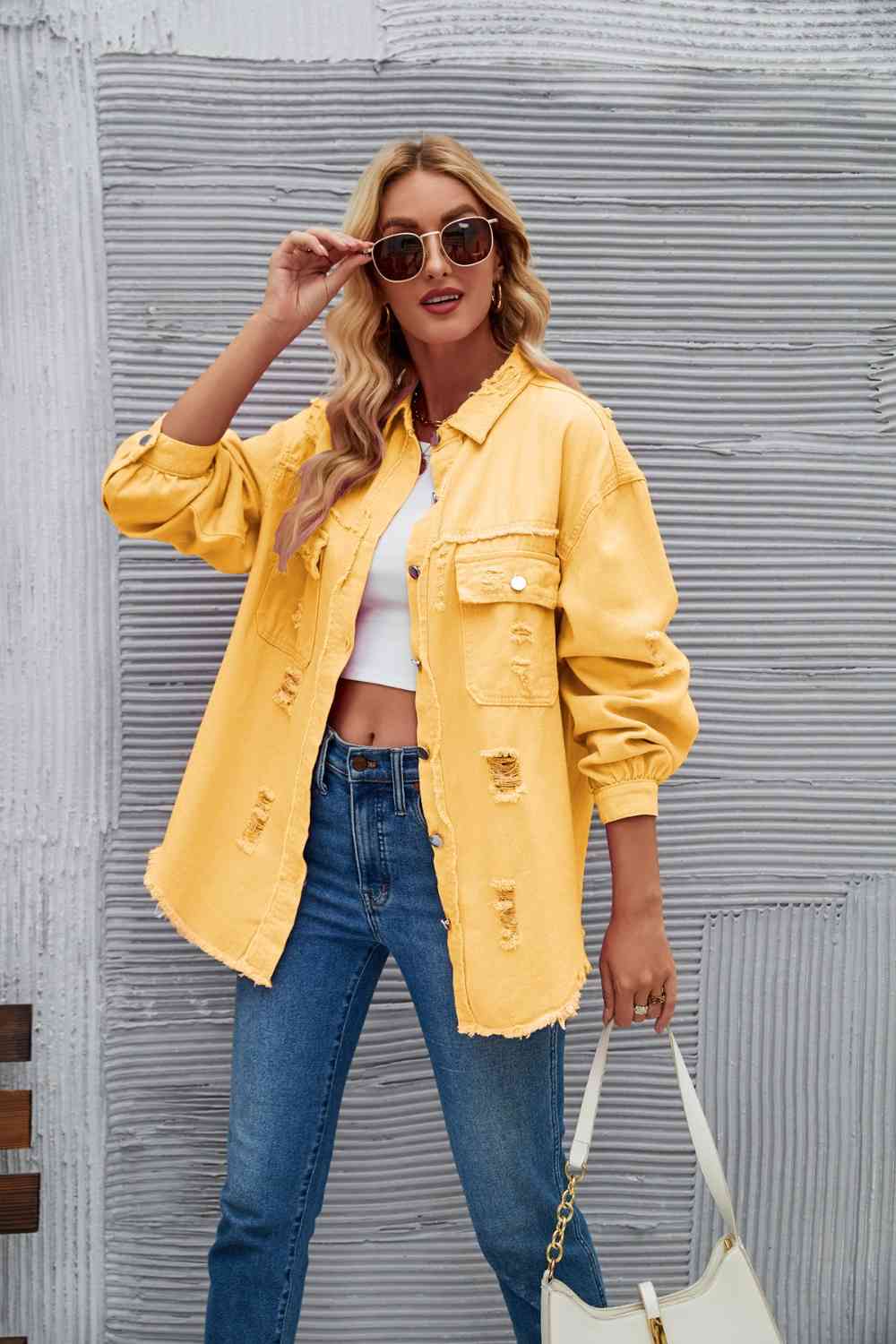 EB | Zerrissene Rohsaum-Denimjacke