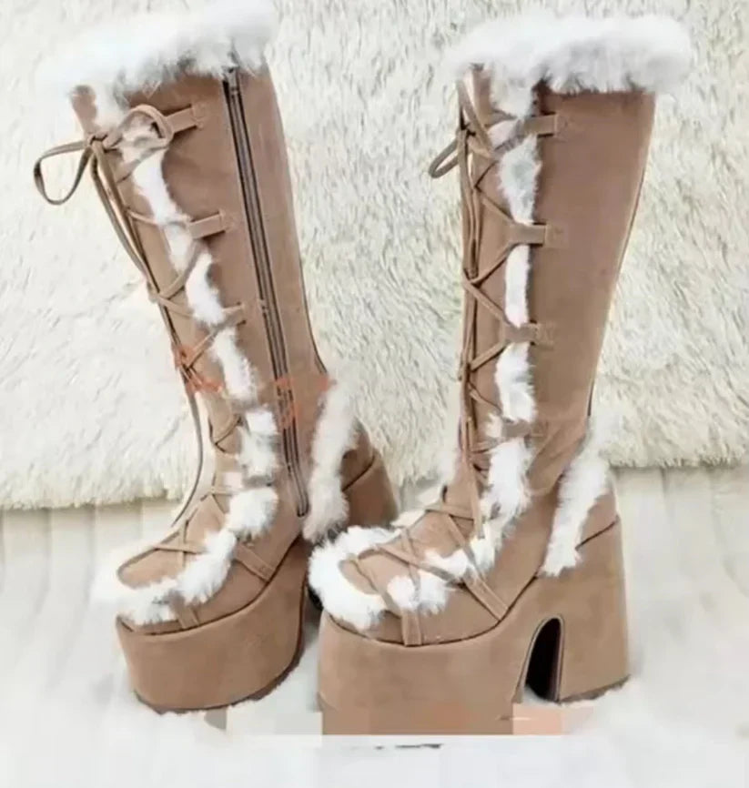 EB | Dicksohlige Fellstiefel