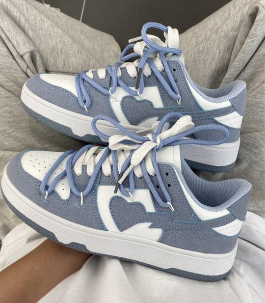 EB - vulkanisierte Schuhe mit Herzdesign