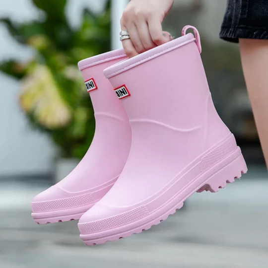 Trendige wasserdichte Damenregengummistiefel