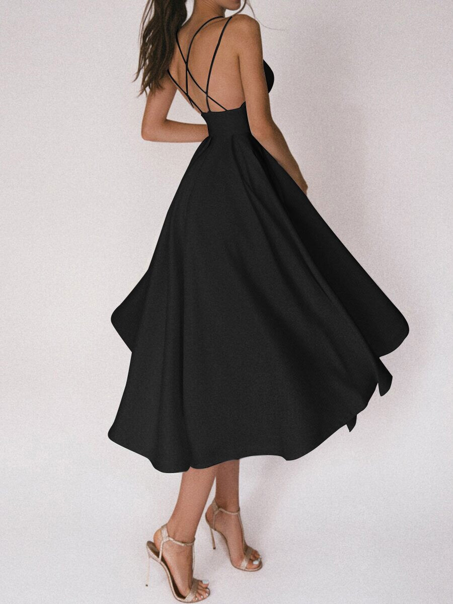 EB | Grace Das Elegante Trägerkleid mit V-Ausschnitt