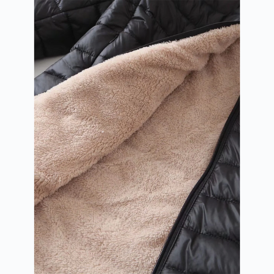 EB | Luxuriöse Fleecegefütterte gepolsterte Jacke mit Kapuze für zusätzlichen Komfort Ideal für Herbst/Winter