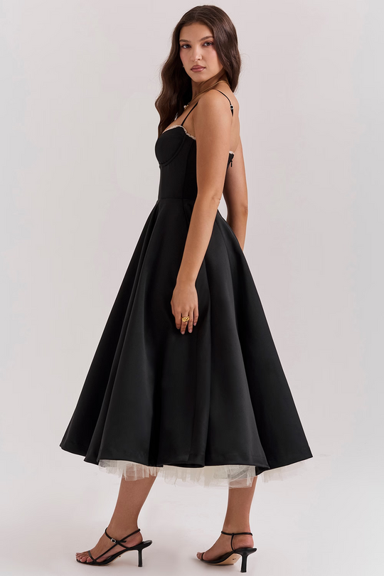 Elegantes Schlankmachendes Kleid für Damen