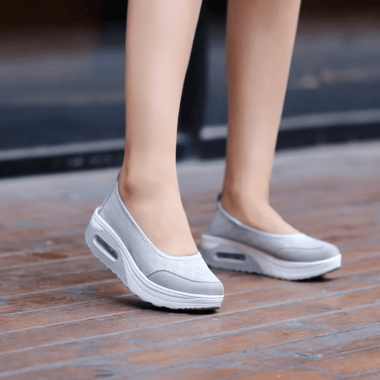 Lässige, schlüpfrige Sneakers für Damen EB EB