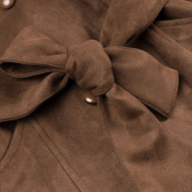 EB | Trenchcoat mit doppelter Knopfleiste und Revers aus Velours Alana