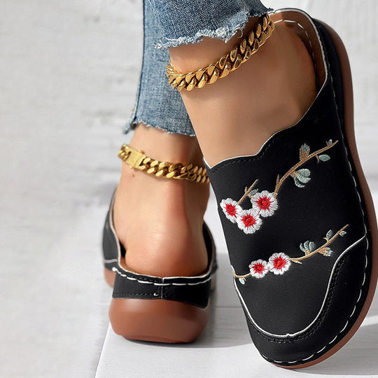 Bestickte Vintage-Blumen Hausschuhe EB