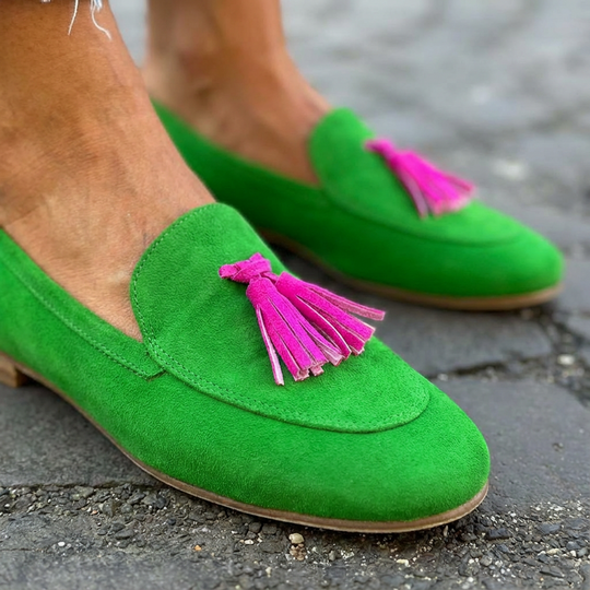 Grüne Loafer mit Pinker Fransenapplikation EB EB