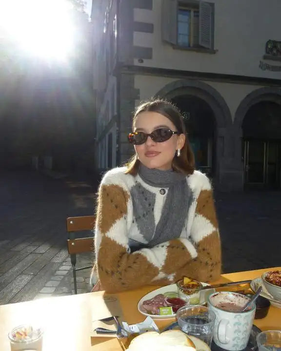 EB | Strickjacke Vielseitig & Stilvoll