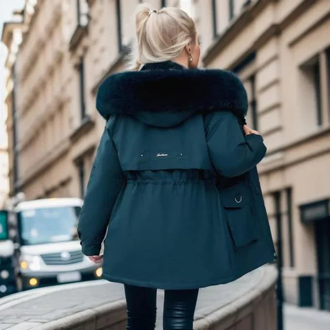 EB | Atmungsaktive Damen-Winterjacke