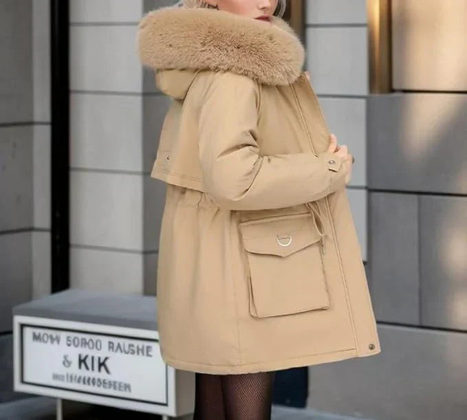 EB | Atmungsaktive Damen-Winterjacke
