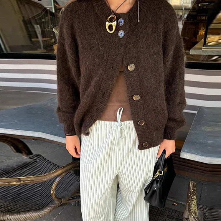 EB | Damen Braun Strickjacke mit langen Ärmeln und Knopfverschluss