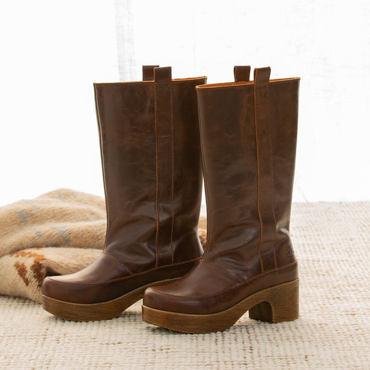 Kniehohe Clog-Stiefel EB EB