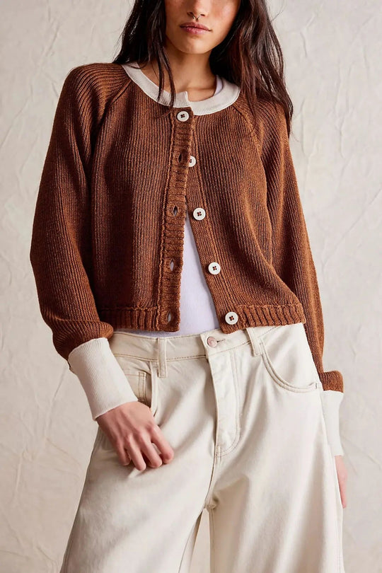 EB | Damen Cropped Cardigan mit Knöpfen und langen Ärmeln