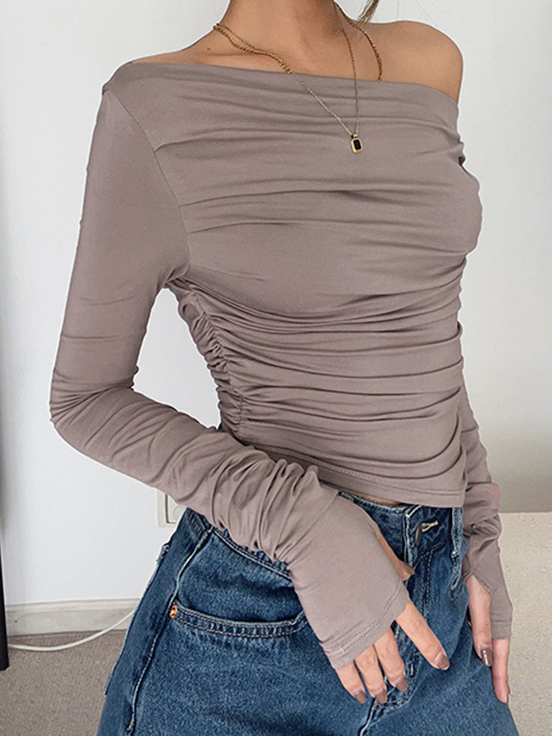 EB | Off-shoulder Top mit Drapierung Leicht und Elegant Bequeme Passform