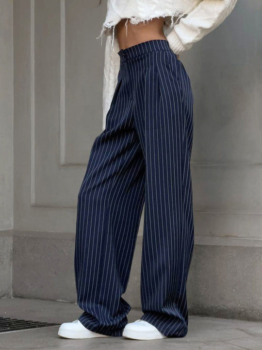 EB | Elegante Nadelstreifen-Faltenhose mit Weitem Bein