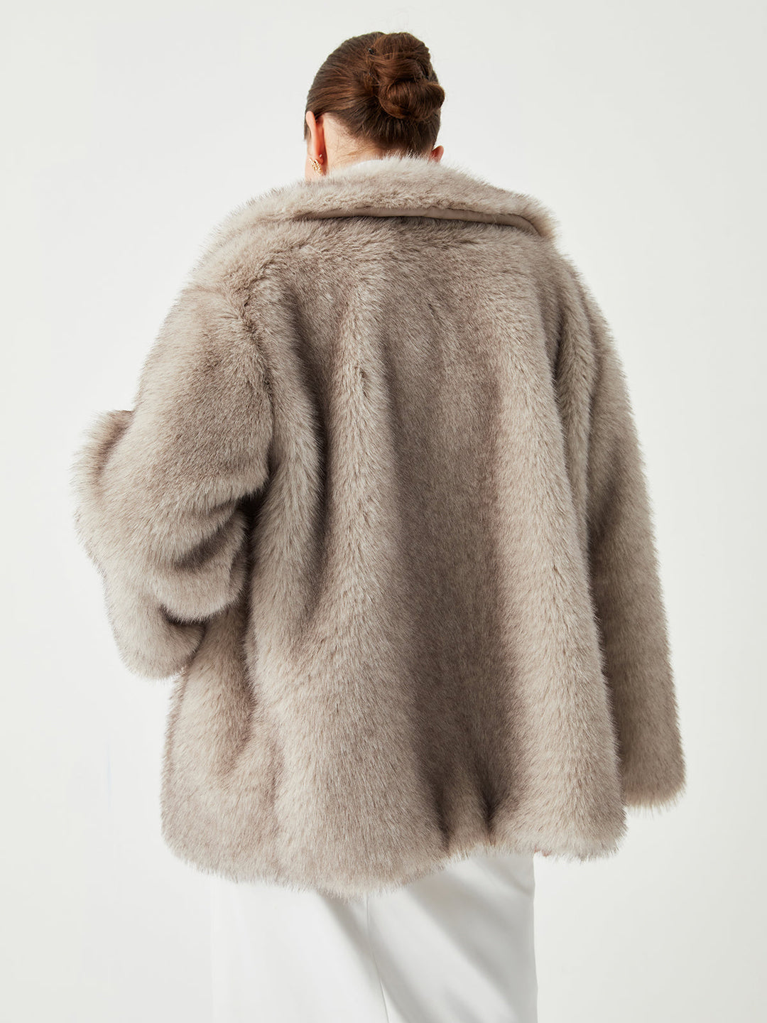 EB | Pelzmantel