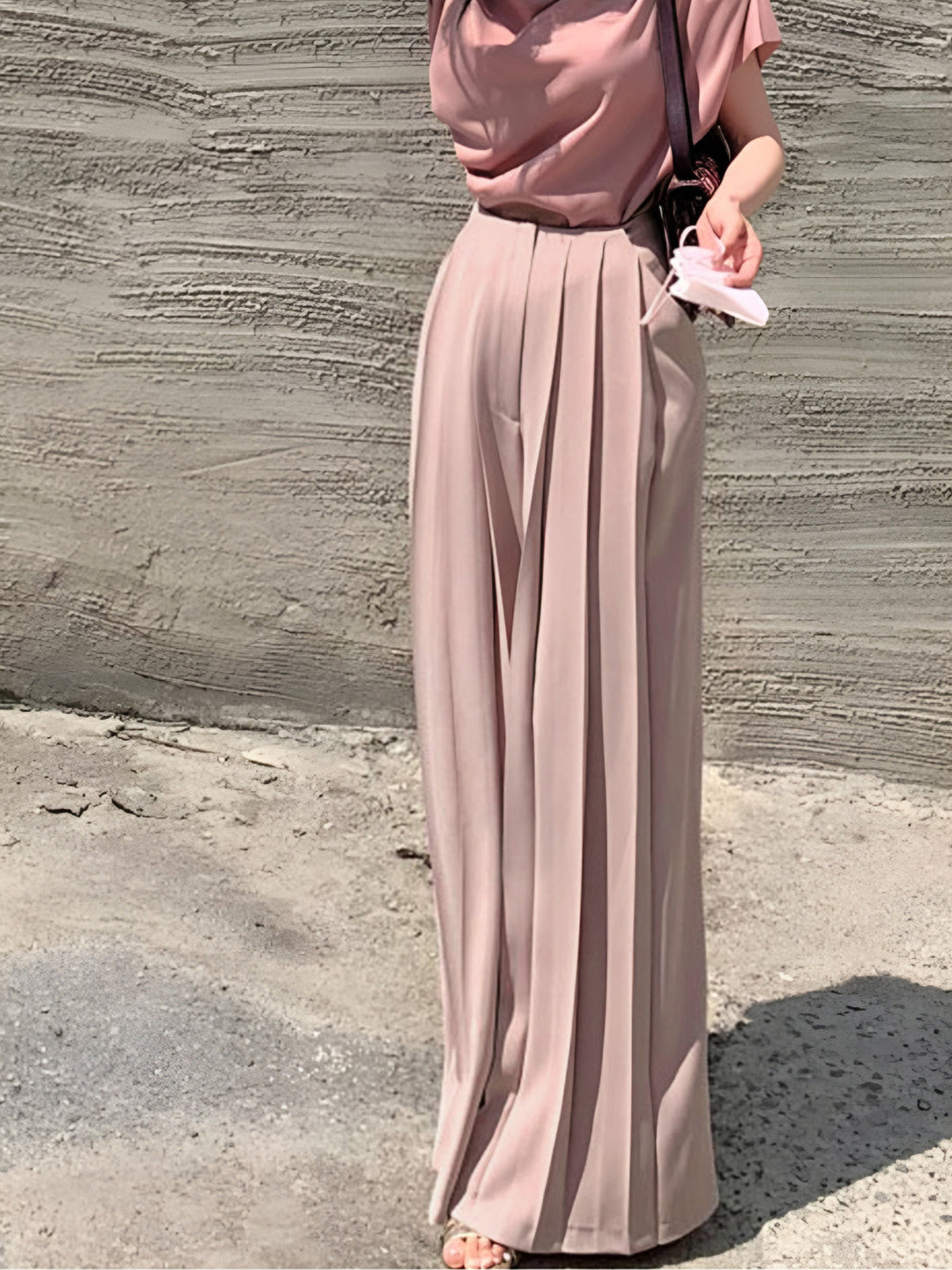EB | Elegante Plissierte High Waist Hose mit Weitem Bein