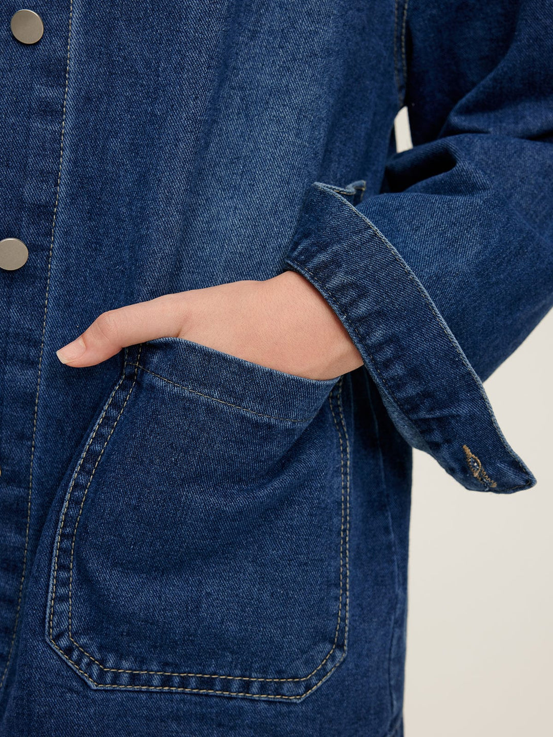 EB | Übergröße Denim Jacke Lässig und Vielseitig