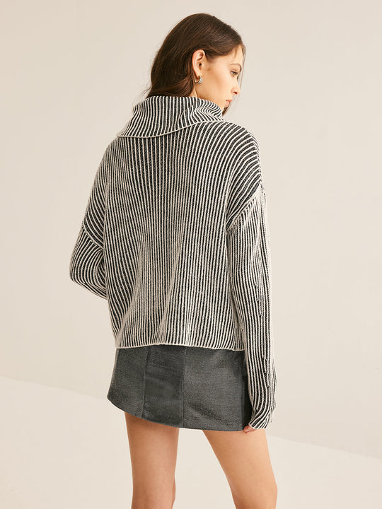 EB | Strickpullover Gestreiftes Design und Kragen Zeitlose Mode