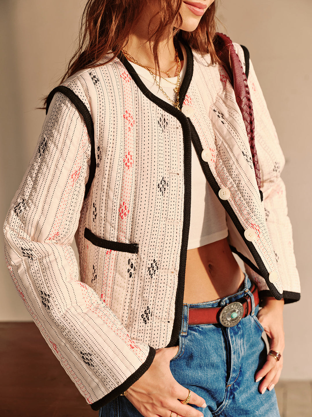 EB | Kontrastpaspel Kurze Jacke