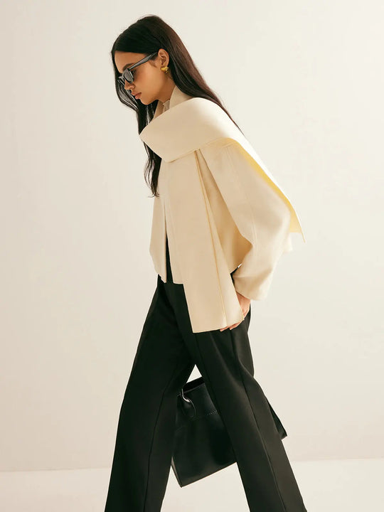EB | Klassischer Kurzmantel mit Schal