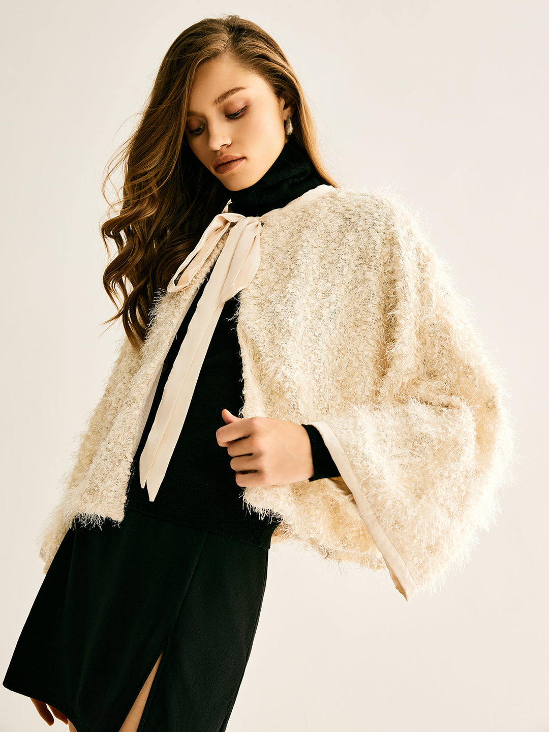 EB | Hals Fuzzy Jacke
