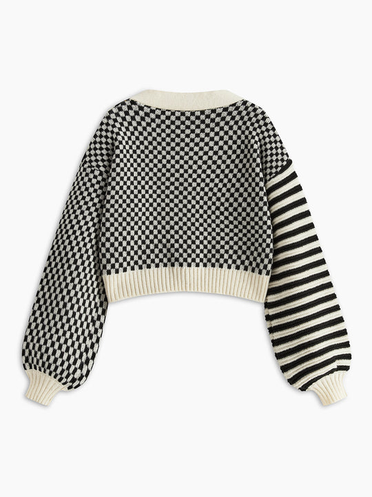 EB | Strickcardigan mit Grafischem Muster Oversized Passform und Knopfverschluss Modern und Trendy
