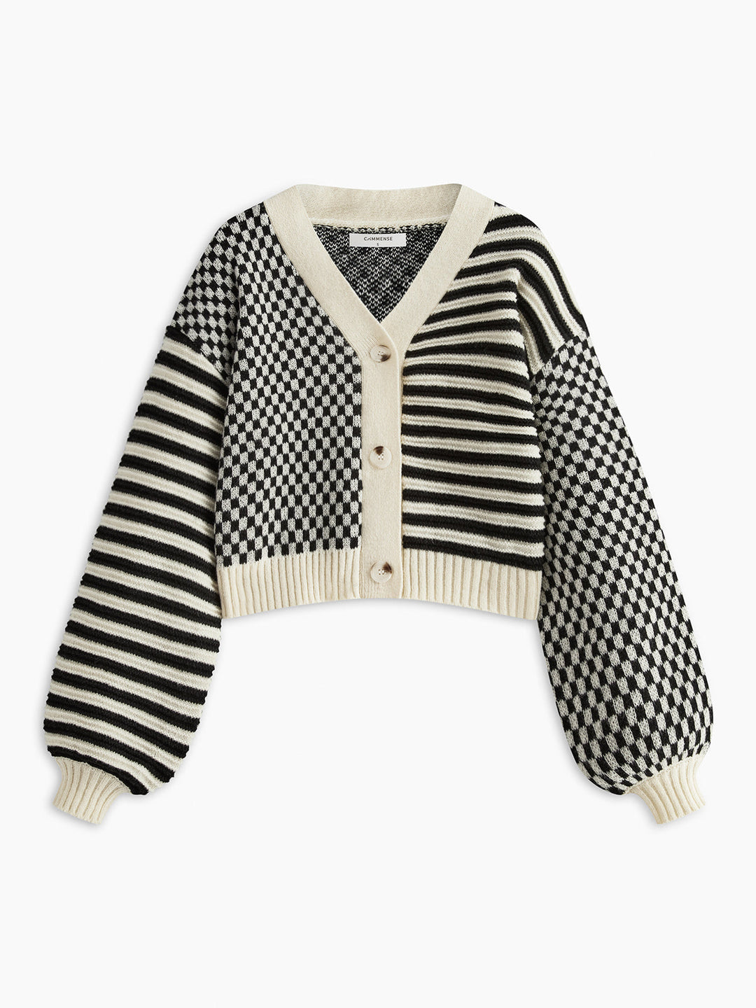 EB | Strickcardigan mit Grafischem Muster Oversized Passform und Knopfverschluss Modern und Trendy