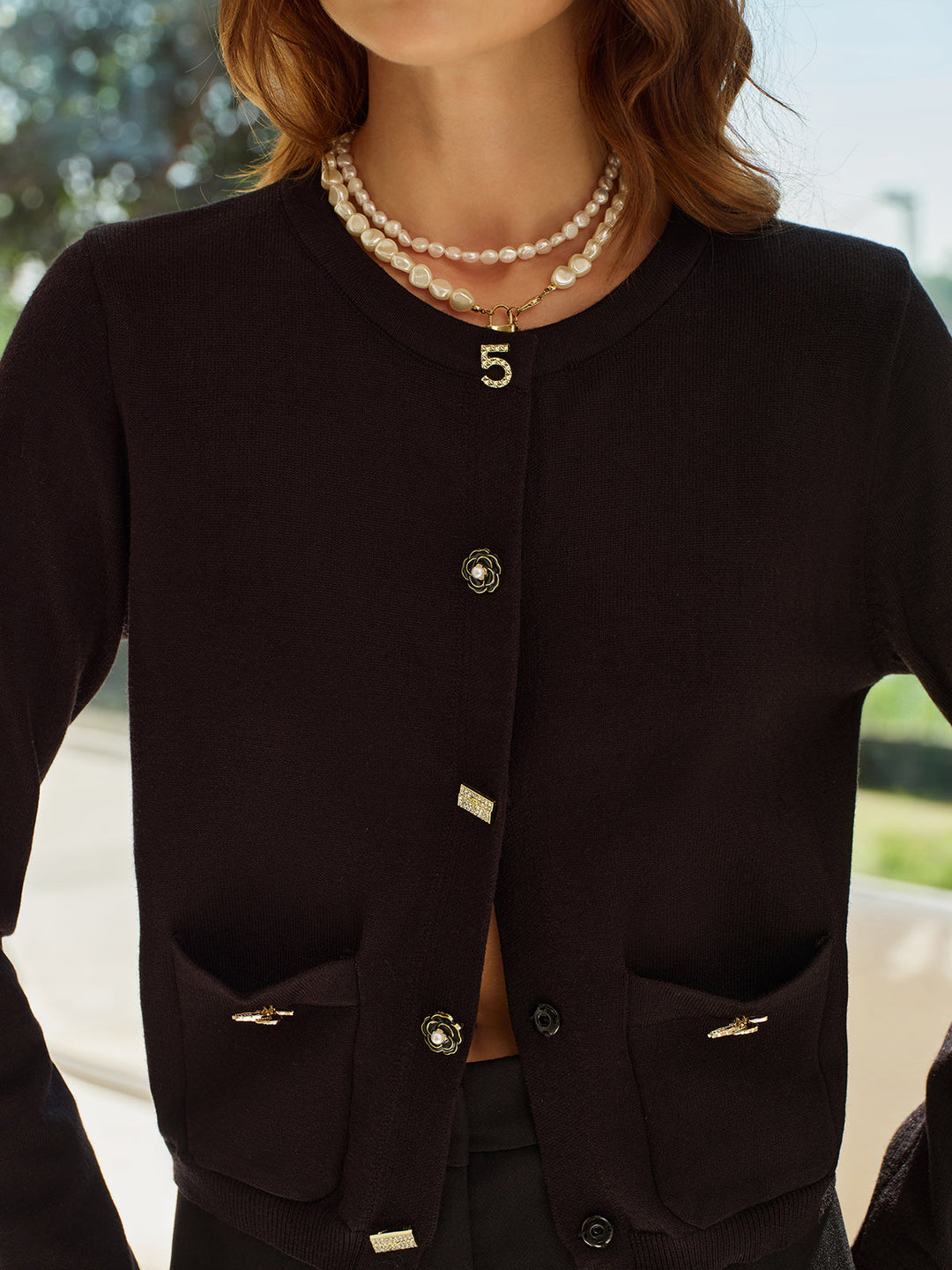 EB | Cardigan mit Dekorativen Knöpfen und Taschen Rundhals Elegant und Klassisch
