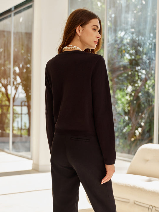 EB | Cardigan mit Dekorativen Knöpfen und Taschen Rundhals Elegant und Klassisch