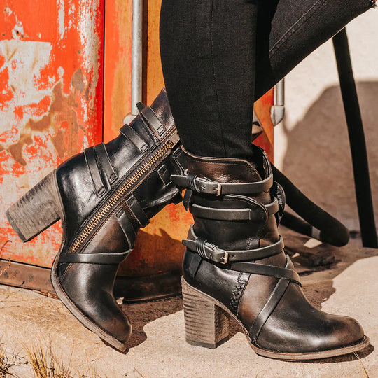 EB | Frauen Retro Stiefel