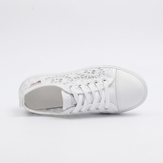 EB | Stylische Niedrig Geschnittene Schnürsneakers mit Seitlichen Details und Sicherer Passform