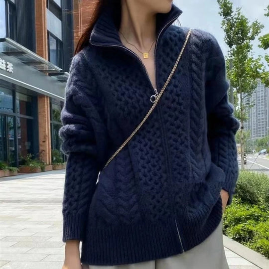 EB | Modische und Minimalistische Winterjacke