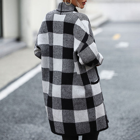 EB | Karierte Strickjacke