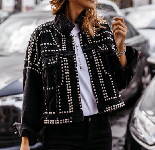 EB | Entspannte und Modische Winterjacke