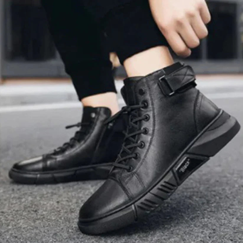 EB | Schwarze warme Stiefel